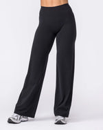 Straight Leg Leggings